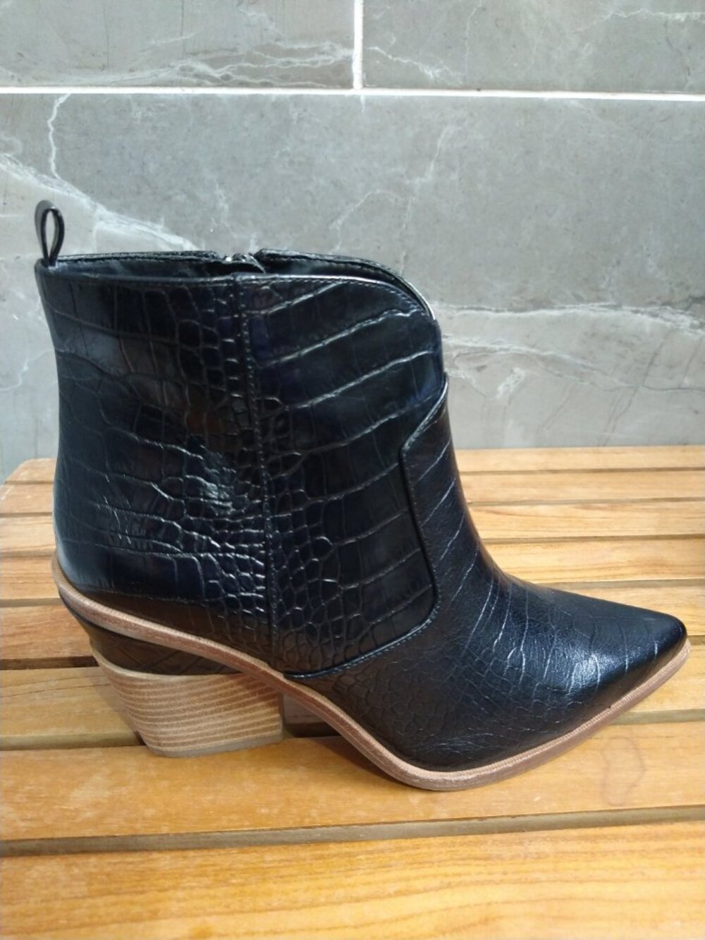 Gianni Bini "Maelyie" Croc-Embossed Western Ankle Booties in Black (Size 10M) - Picture 10 of 10